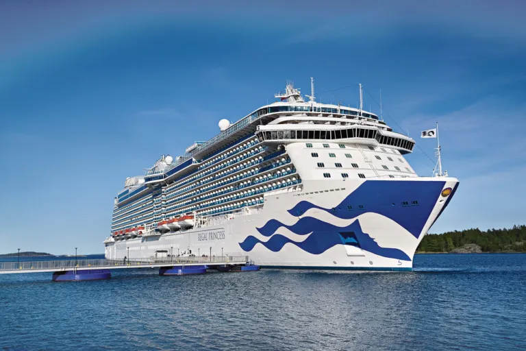 Regal Princess, 