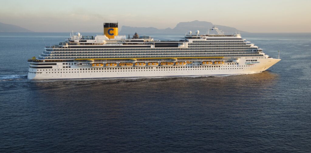 Costa Diadema, Itajaí