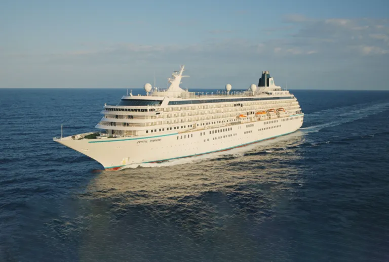 Crystal Symphony, Boston
