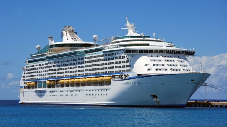 Adventure of the Seas, Port Canaveral