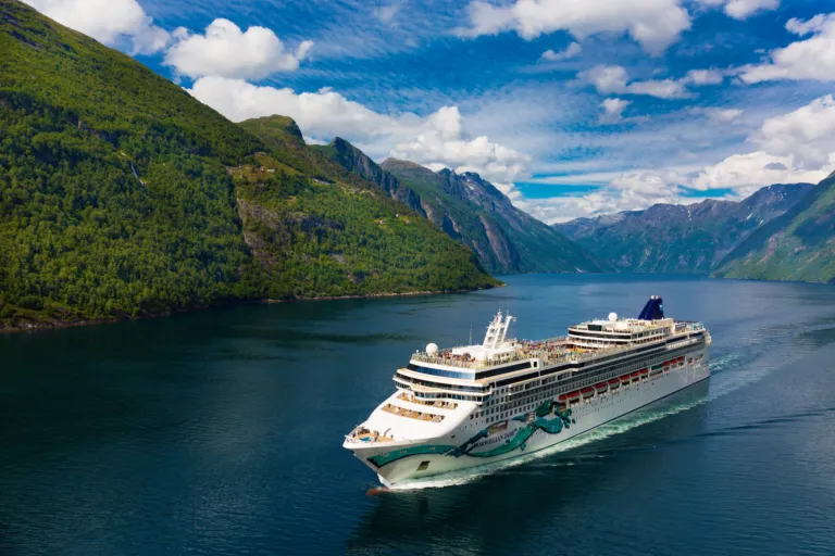 Norwegian Jade, Incheon