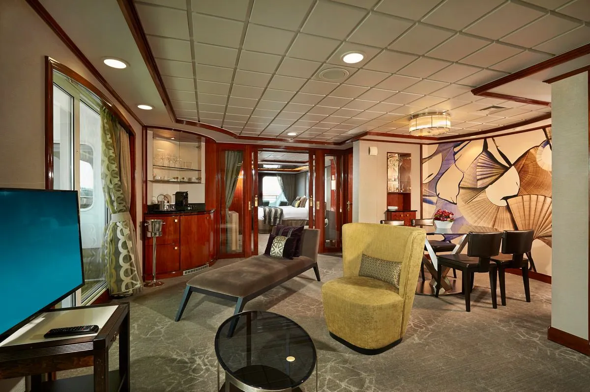 Suite