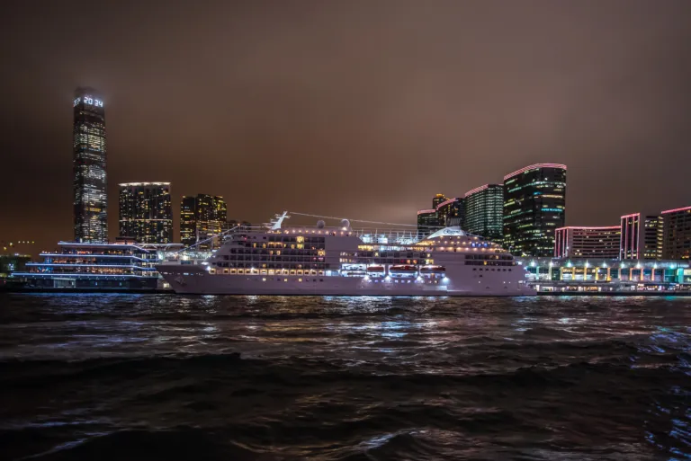 Seven Seas Navigator, Barcelona
